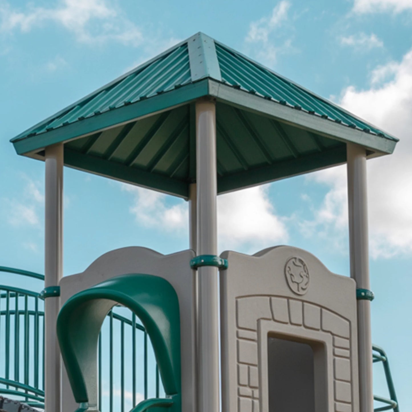 Epoxy Plastic Swingset with Double Towers, Bridge & Slides – Outdoor Playground for Kids