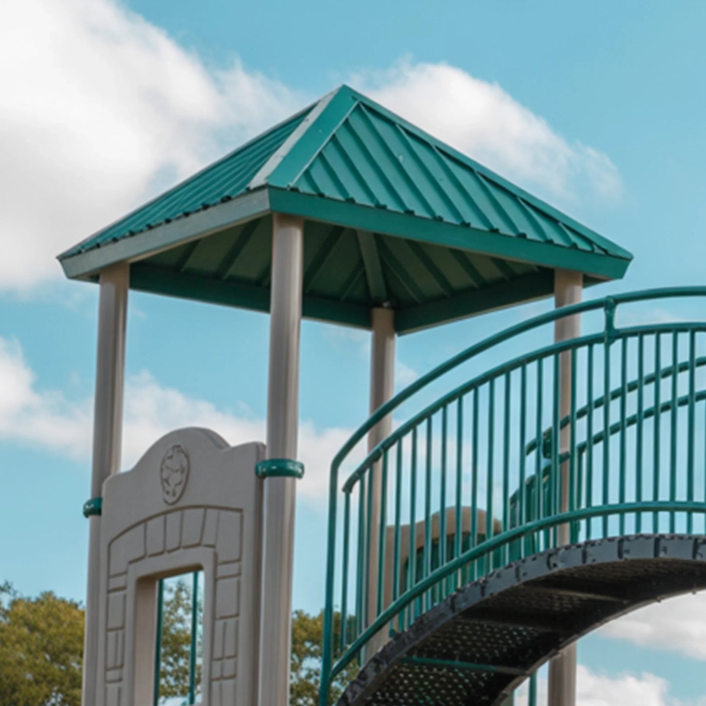 Epoxy Plastic Swingset with Double Towers, Bridge & Slides – Outdoor Playground for Kids