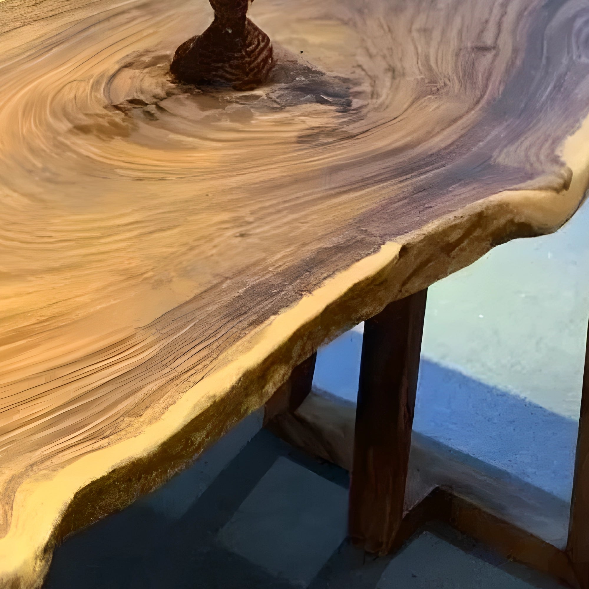 Full modern dining table 